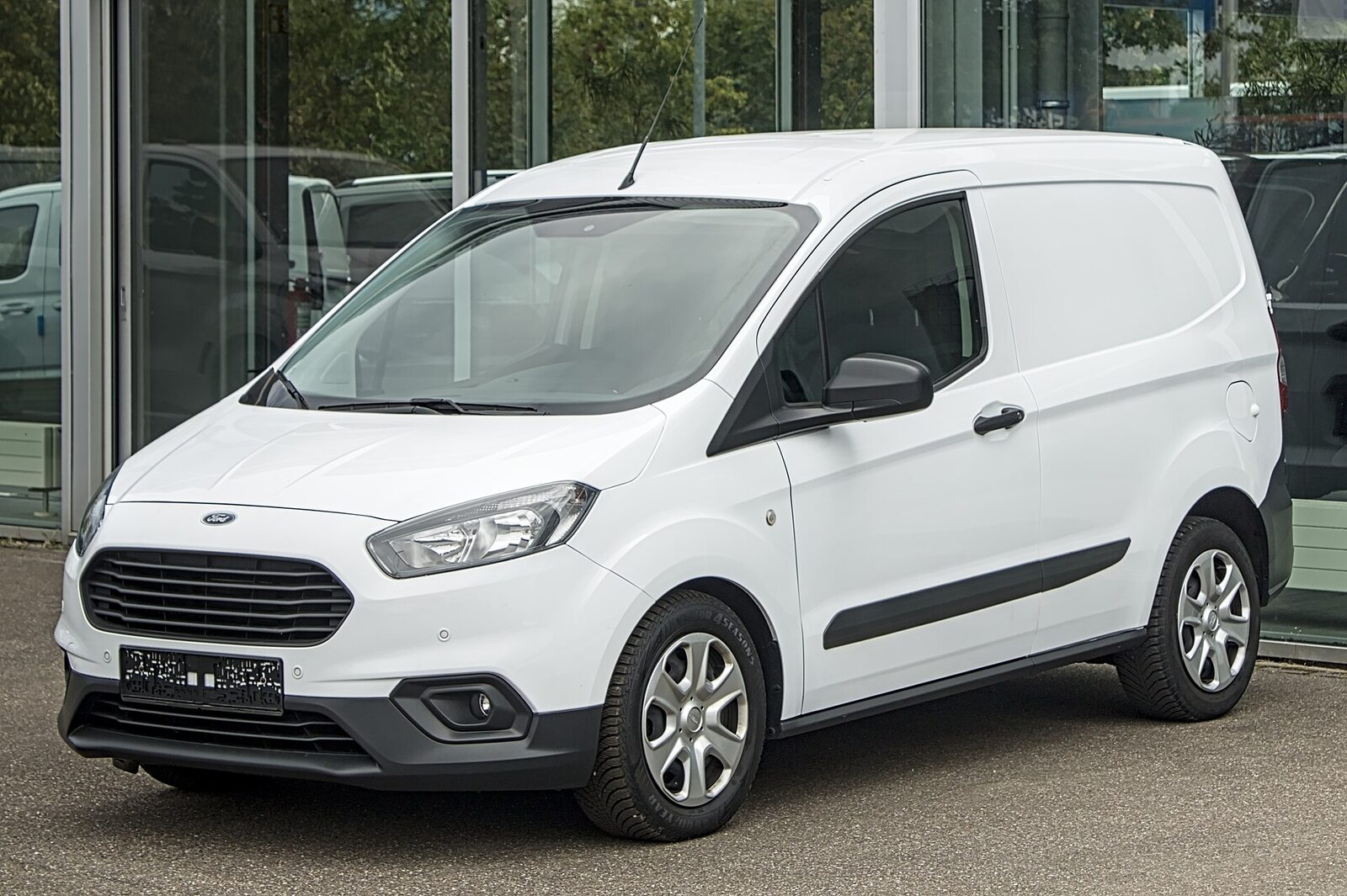 Ford Transit Courier